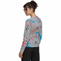 Adidas TERREX Trail Graphic Longsleeve Shirt Women black/white -Training Shirts Shop adidas terrex trail graphic longsleeve shirt women black white 3
