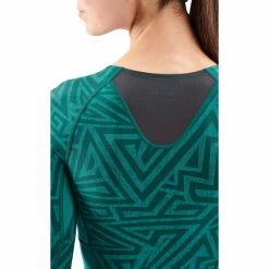 Skins Series-3 Compression LS Top Women lt. teal angle 13 Skins Series-3 Compression LS Top Women lt. teal angle -Training Shirts Shop skins series 3 half tights women lt teal angle 6