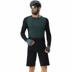 UYN Crossover Long Sleeve Shirt Men deep forest/black 12 UYN Crossover Long Sleeve Shirt Men deep forest/black -Training Shirts Shop uyn crossover long sleeve shirt men deep forest black 5