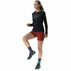 UYN Crossover Long Sleeve Shirt Women black/black 13 UYN Crossover Long Sleeve Shirt Women black/black -Training Shirts Shop uyn crossover long sleeve shirt women black black 6